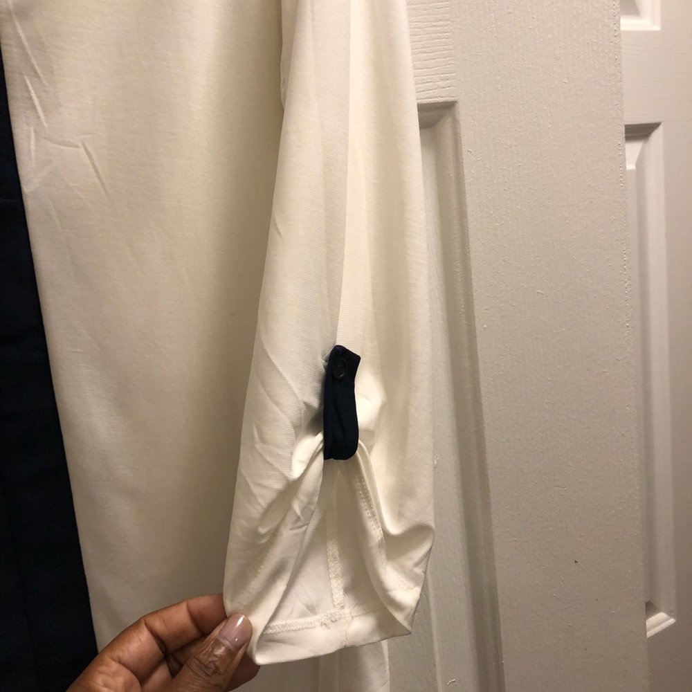 Blouse - Picture 2 of 2
